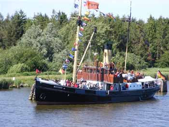 Altes Dampfschiff