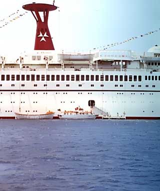 Auf Reede Montegobay (1)