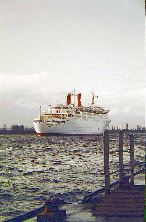 Hanseatic-1967 Elbabwrts Richtung Cuxhaven
